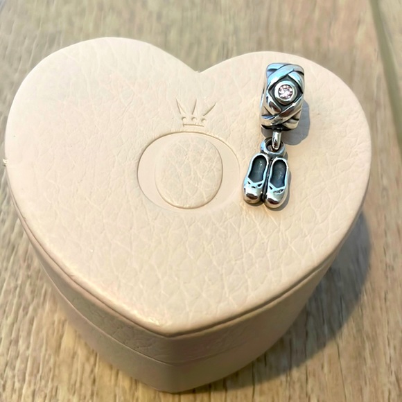 Pandora Ballet Slippers Pink CZ’s Dangle Charm - Picture 1 of 4